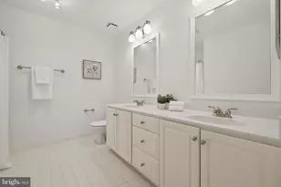 1278 Woodbrook Ct, Reston, VA 20194 - Photo 39