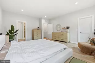 4037 Legato Rd, Fairfax, VA 22033 - Photo 19