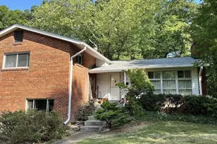 7020 Ted Dr, Falls Church, VA 22042 - Photo 1