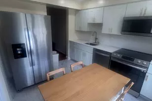 5664 Cabells Mill Ct, Centreville, VA 20120 - Photo 3