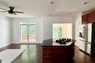 4208 Upper Park Dr, Fairfax, VA 22030 - Photo 9