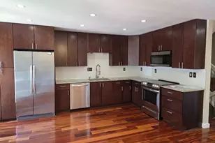 1733 Cy Ct, Vienna, VA 22182 - Photo 3