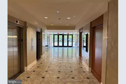 8230 Boone Boulevard #445, Vienna, VA 22182 - Photo 15