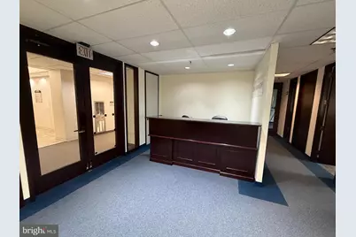 8230 Boone Boulevard #445, Vienna, VA 22182 - Photo 9