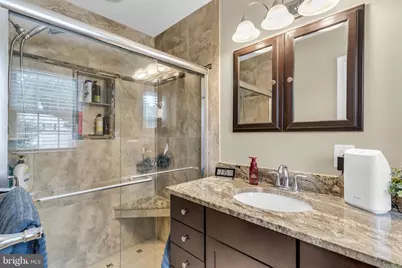 8001 Leyton Place, Springfield, VA 22152 - Photo 19
