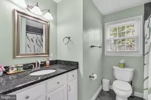 8001 Leyton Pl, Springfield, VA 22152 - Photo 21