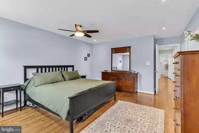 8001 Leyton Place, Springfield, VA 22152 - Photo 17