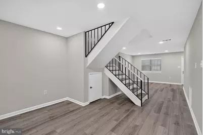 2006 Headlands Circle, Reston, VA 20191 - Photo 5