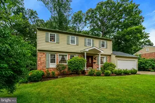 8304 Five Gates Rd, Annandale, VA 22003 - Photo 5