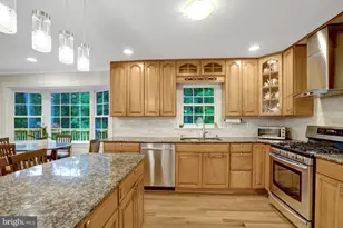 8304 Five Gates Rd, Annandale, VA 22003 - Photo 31