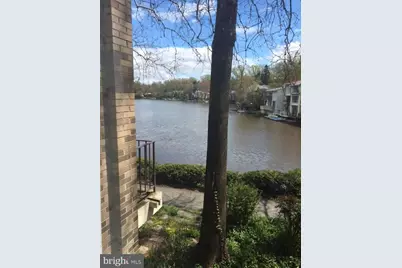 11443 Washington Plaza W, Reston, VA 20190 - Photo 5