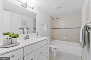12809 Bexhill Ct, Herndon, VA 20171 - Photo 31