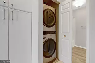 4505 Hazeltine Ct, Alexandria, VA 22312 - Photo 11