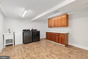 7944 Freehollow Dr, Falls Church, VA 22042 - Photo 29