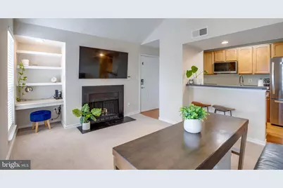 3908 Penderview Drive #638, Fairfax, VA 22033 - Photo 23