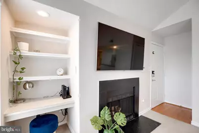 3908 Penderview Drive #638, Fairfax, VA 22033 - Photo 5