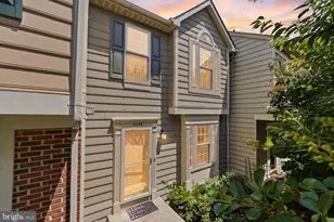 6052 Kestner Cir, Alexandria, VA 22315 - Photo 43