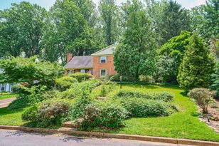 3606 Bent Branch Ct, Falls Church, VA 22041 - Photo 3