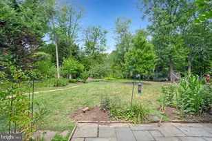 8540 Mt Zephyr Dr, Alexandria, VA 22309 - Photo 5