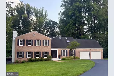 810 Aaron Court, Great Falls, VA 22066 - Photo 1