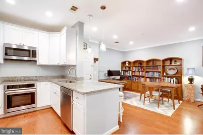 1571 Spring Gate Drive #6106, McLean, VA 22102 - Photo 5