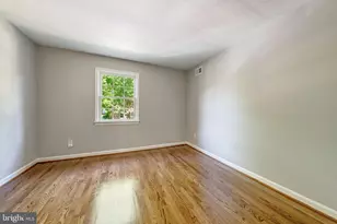 9259 Bailey Ln, Fairfax, VA 22031 - Photo 27