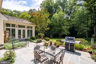 8107 Vista Point Ln, Fairfax Station, VA 22039 - Photo 19