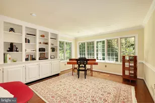 8107 Vista Point Ln, Fairfax Station, VA 22039 - Photo 33