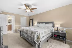 8853 Applecross Ln, Springfield, VA 22153 - Photo 19
