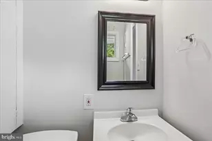5002 Eastchester Cir, Alexandria, VA 22310 - Photo 33