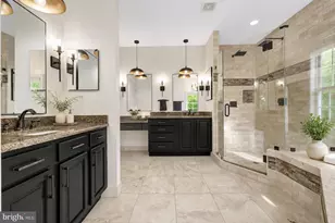 904 Locust St, Herndon, VA 20170 - Photo 29
