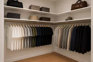904 Locust St, Herndon, VA 20170 - Photo 35