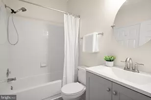 4405 Fair Stone Dr, Fairfax, VA 22033 - Photo 21