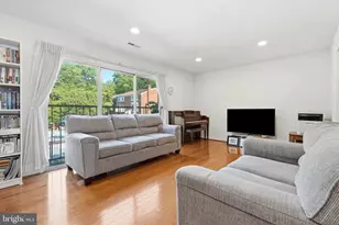 3695 Persimmon Cir, Fairfax, VA 22031 - Photo 21