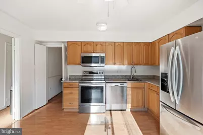 3695 Persimmon Circle, Fairfax, VA 22031 - Photo 19