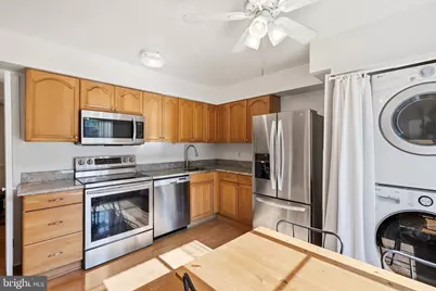 3695 Persimmon Circle, Fairfax, VA 22031 - Photo 15