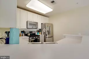 12729 Fair Crest Ct, Fairfax, VA 22033 - Photo 15