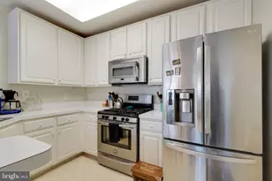 12729 Fair Crest Ct, Fairfax, VA 22033 - Photo 19