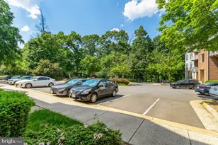 12729 Fair Crest Ct, Fairfax, VA 22033 - Photo 5