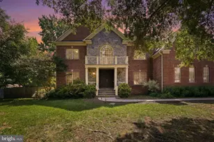 8813 Oak Leaf Dr, Alexandria, VA 22309 - Photo 1