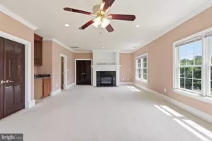 8813 Oak Leaf Dr, Alexandria, VA 22309 - Photo 31
