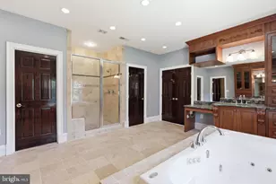 8813 Oak Leaf Dr, Alexandria, VA 22309 - Photo 35