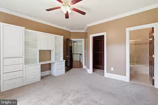8813 Oak Leaf Dr, Alexandria, VA 22309 - Photo 25