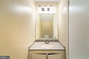 14361 Saguaro, Centreville, VA 20121 - Photo 17