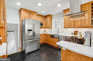 6700 Hopewell Ave, Springfield, VA 22151 - Photo 13