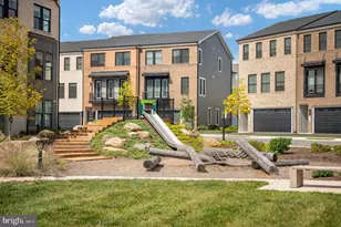 13716 Aviation Pl, Herndon, VA 20171 - Photo 27