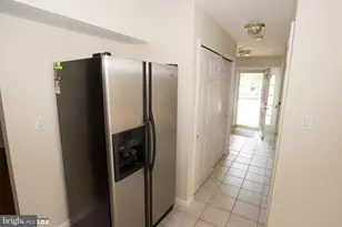6128 Hoskins Hollow Cir, Centreville, VA 20121 - Photo 15