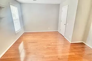 5346 Sammie Kay Ln, Centreville, VA 20120 - Photo 9