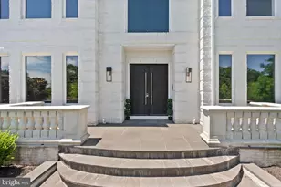 6600 Reserves Hill Ct, Annandale, VA 22003 - Photo 5