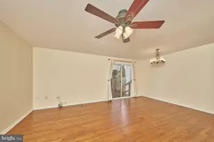 14426 Four Chimney Dr, Centreville, VA 20120 - Photo 11